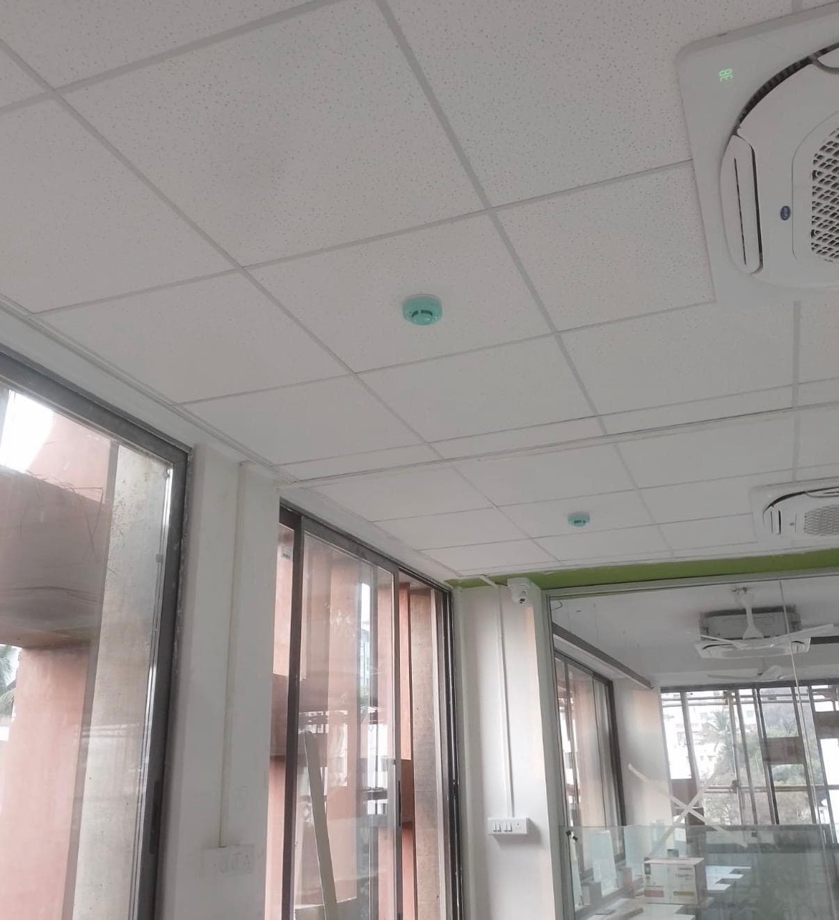 Ceiling installation, live office